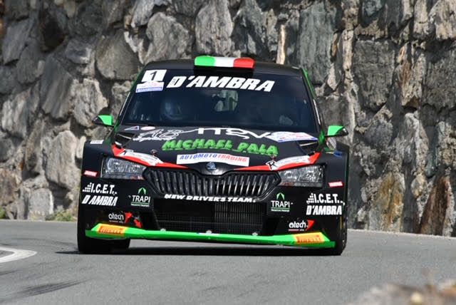 Nella foto (Alquati) i vincitori Elwis Chentre e Fulvio Florean sulla Skoda Fabia R5