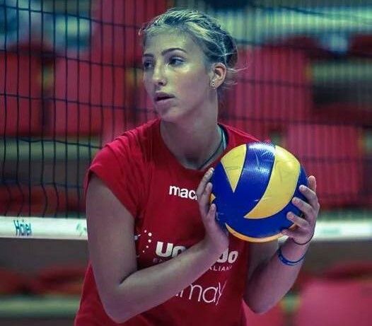 Mihaela Chira