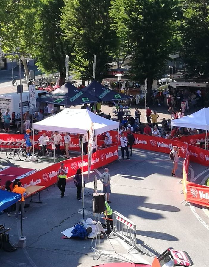 Ciclismo: Caos al Giro della Valle d'Aosta
