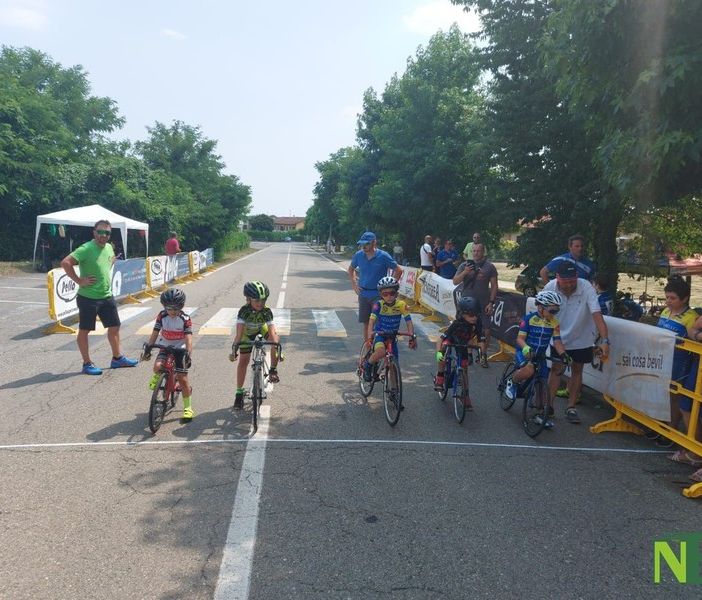 Ciclismo: I Giovanissimi del Lys, Arnad e Orange nel caldo torrido di Occhieppo Inferiore