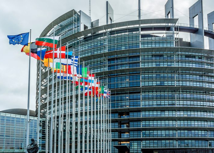 Elezioni Europee: Non solo Champions, ma cosa chiedono calciatori e calciatrici all'Europa?