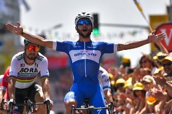 Tour de France 2018: Volatone di Gaviria che fa il bis