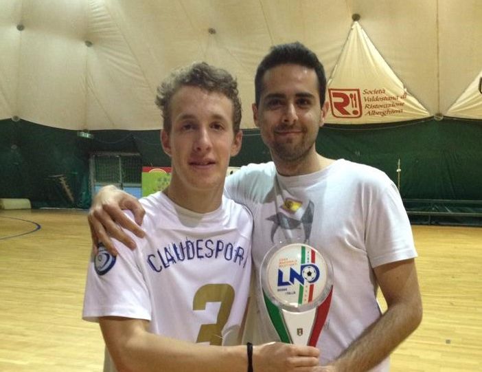 Michael Ghignone (a sn) con Andrea Charrier (profilo Fb)