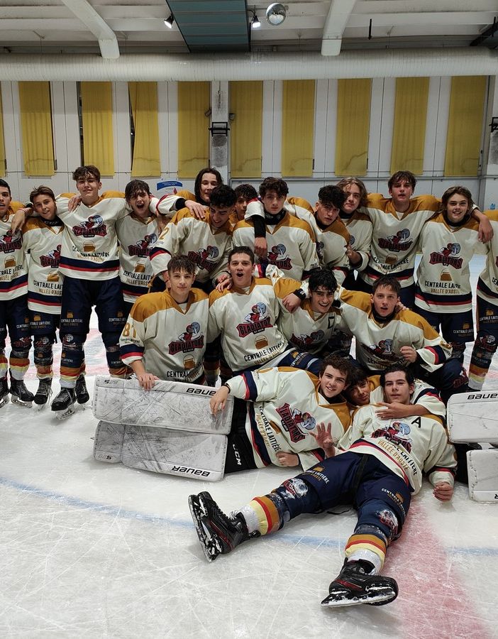 Hockey ghiacco: Esordio scintillante per i Gladiators U17