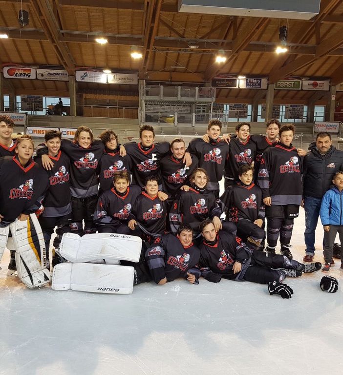 Hockey: Under 17, i Gladiators rimontano e battono il Kaltern 3 a 2