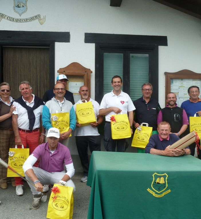 Da sn: Sandro Laval, Alessandro Nitri, Merinda Macori, Guido Nieroz, René Rosset, Domenico Scopacasa, Michel Gal, Vincenzo Cairo, Edy Incoletti, Edi Avoyer, Renato Rollet, Marco Edifizi, Riccardo Farcoz e Roberto Rossi