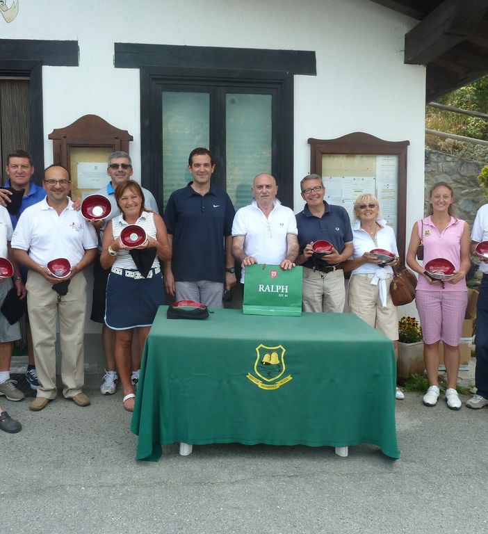 Da sn: Stefano Collé, Guido Nieroz, Fabrizio Jacquin, Domenico Scopacasa, Sante Martinuzzi, Susi Cuneaz, Edy Incoletti (Vice-Presidente), Raffaele Napoli (Sponsor), Alberto Petey, Augusta Petey, Francesca Marconi, Giancarlo Grange e Vincenzo Cairo