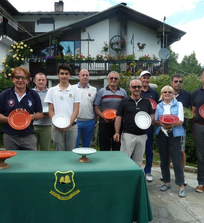Nella foto  da sn: Cesare Gerbelle, Giorgio Borre, Renato Rollet, Giulio Scopacasa, Massimo Menegotto, Franco Marguerettaz, Paolo Caselli, Ennio Abram, Augusta Petey, Michel Gal e Gabriele Bottoglia.