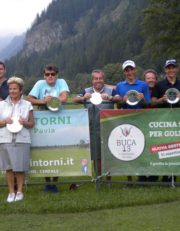 Da sn: Mattai del Moro Leonardo, Bonandrini Andrea, Ferrari Graziella (davanti), Angster Francesco, Pennone Federico, Pittatore Francesco, Fedi Fabio (sponsor), Pittatore Carlo, Bisagni Flavio e Botto Poala Eisabetta