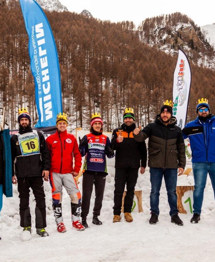 i &quot;Re del Traverso&quot; da sx: Gaia Scarcella (Segretaria di gara), Alessandro De Gregori (organizzatore), Andrea BIanciotto, Federico Novara, Alessio Bonetta, Alessandro Vernero, Melwin Negrillo, Marco Berto, Davide Lombardi (Organizzatore