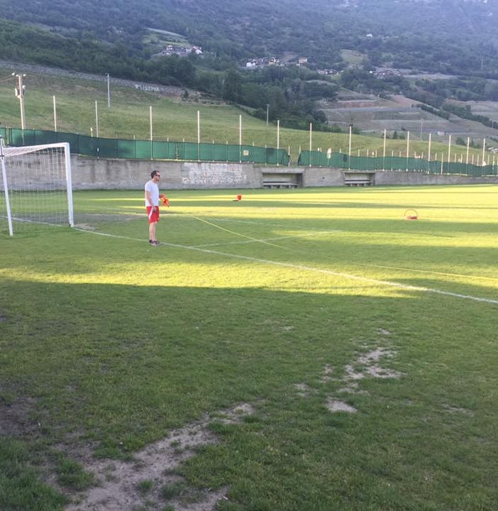 I preparativi del torneo sul campo di Nus