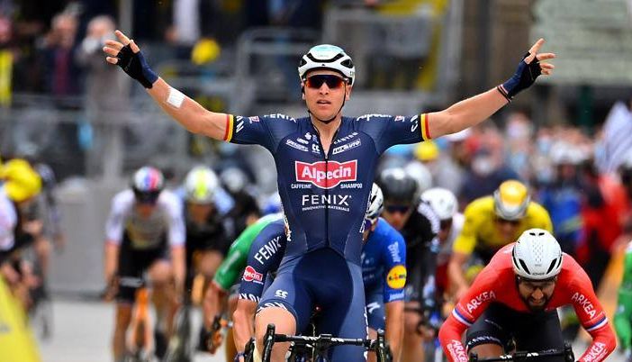Terza tappa Tour segnata dalle cadute