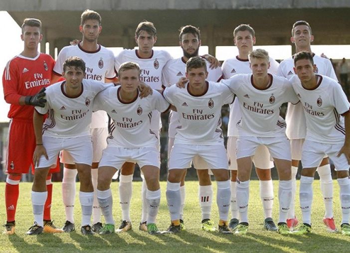 Calcio: Primavera Milan in ritiro a Chatillon