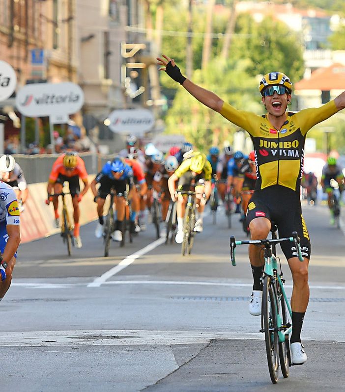 Ciclismo: 112a Milano-Sanremo: annunciati gli iscritti per una corsa che promette spettacolo