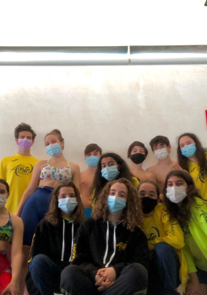 Da sn: Gaia Valenti, Elena Navarretta, Rebecca Di Donato, Chiara Seminara, Beatrice Mazzone, Giada Dujany, Mattia Savoia, Tommaso Coletta, Denise Marrocu, Andrea Macrì, Lin Pigliacelli e Pietro Cerrato
