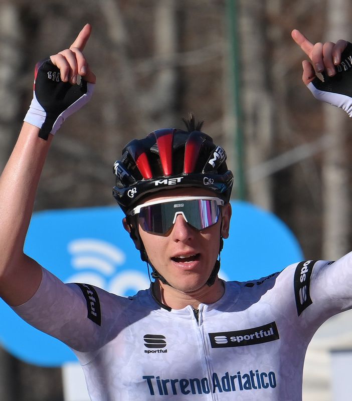 Ciclismo: Tirreno Adriatico; A Tadej Pogačar quarta tappanuova Maglia Azzurra