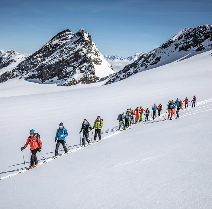 Scialpinismo: Camandona presenta i corsi di avvicinamento e avanzato