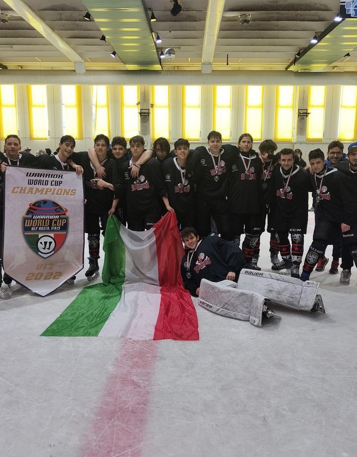 Under 17 impegnata ad Aosta - Roster: Lamberti, De Santi, Muraro, Gianni, Kantioler, Dedja, Madaschi con il supporto di 3 ucraini che ospitiamo e 2 ucraine e 3 amici di Como. Coach Davide Picco