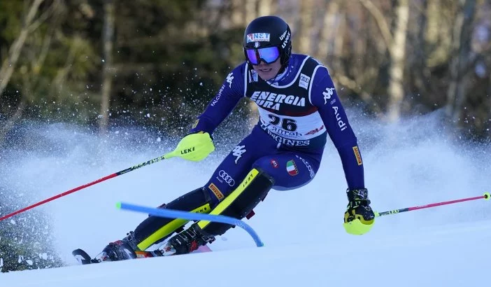 Sci: Gli slalomisti preparano a Champorcher la gara di Wengen, Folgaria ospita i gigantisti