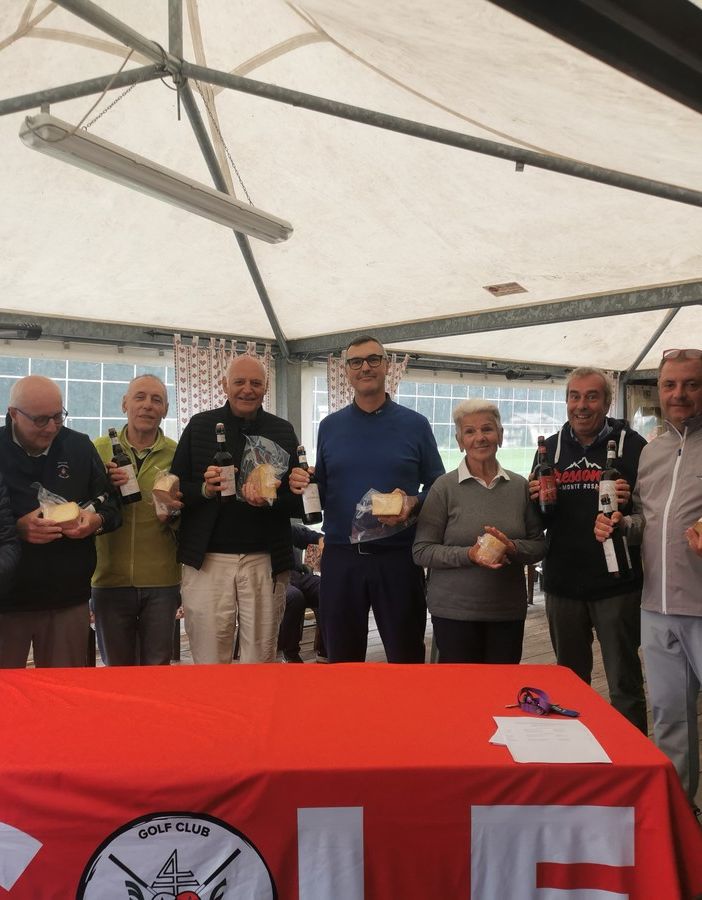 Coppa Consiglio: da sx a dx: Giulio Girivetto, Silvano Rissio, Narciso Gallio, Pierfranco Cena, Dimitri Pregnolato, Graziella Ferrari, Federico Pennone, Andrea Bonatti e Giuseppe Brianzi.