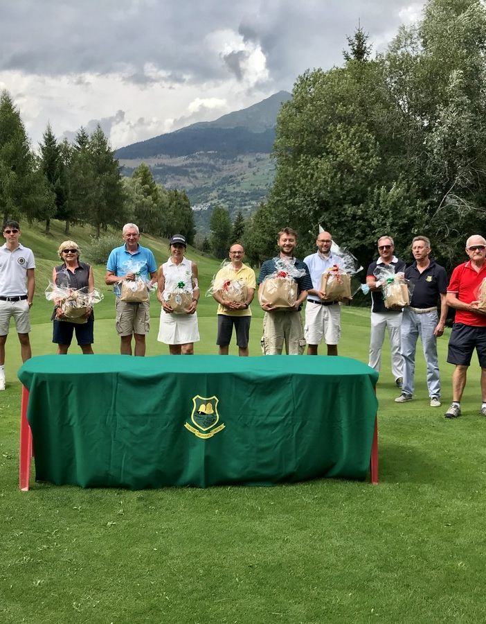 da sn: Marguerettaz Franco, Coquillard Giulia, Celesia Attilio, Vallet Mariella, Scopacasa Domenico, Succi Andrea, Santoro Stefano, Avoyer Edi (Presidente) , Zieba Tomasz, Rollet Renato da sn: Marguerettaz Franco, Coquillard Giulia, Celesia Attilio, Vallet Mariella, Scopacasa Domenico, Succi Andrea, Santoro Stefano, Avoyer Edi (Presidente) , Zieba Tomasz, Rollet Renato