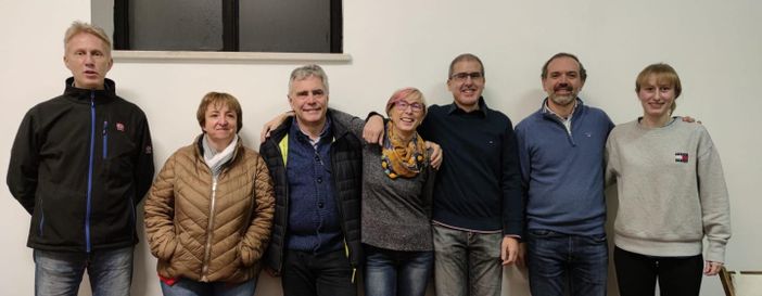 Da sn: Luca Aresca, Barbara Tamone, Mauro Serradura, Sonia Galeazzi, Roberto Renda, Antonino Di Blasi, Giulia Aresca Da sn: Luca Aresca, Barbara Tamone, Mauro Serradura, Sonia Galeazzi, Roberto Renda, Antonino Di Blasi, Giulia Aresca