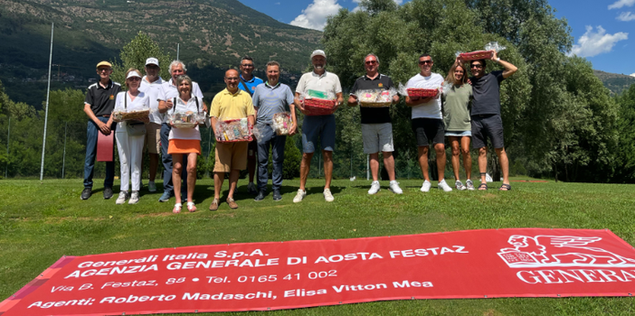 da sinistra Sergio Abbadessa, Rita Laura Duyvejonck, Emidio Brun, Dario Come’, Susy Cuneaz, Domenico Scopacasa, Andrea Cheli, Cesarino Colle’, James Paul Woodall, Edi Avoyer, Giuseppe Carpentieri, Elisa Vitton Mea e Riccardo Della Marra.