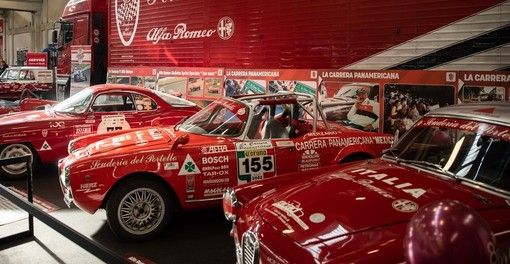 Torino, Automotoretrò e Automotoracing ospitano auto e moto Torino, Automotoretrò e Automotoracing ospitano auto e moto