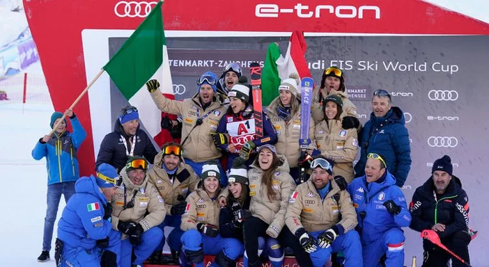 Sci: Brignone al settimo cielo