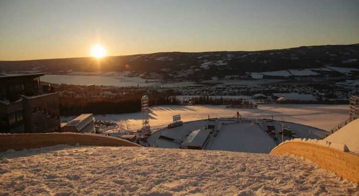 Posticipata la tappa di Cdm a Lillehammer del 4/6 dicembre per sci di fondo, salto con gli sci e combinata nordica Posticipata la tappa di Cdm a Lillehammer del 4/6 dicembre per sci di fondo, salto con gli sci e combinata nordica