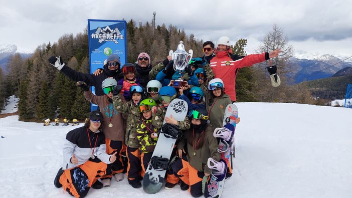 Al We Snowboard Cervinia il Trofeo High Shapes a Pila Al We Snowboard Cervinia il Trofeo High Shapes a Pila