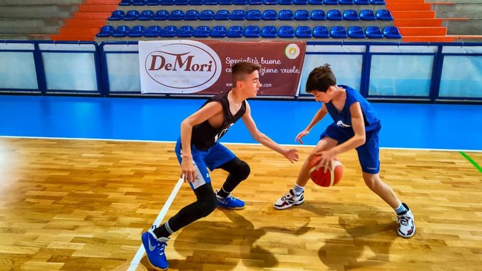 Basket: Eteila, sei squadre giovanili pronte a scendere in campo Basket: Eteila, sei squadre giovanili pronte a scendere in campo