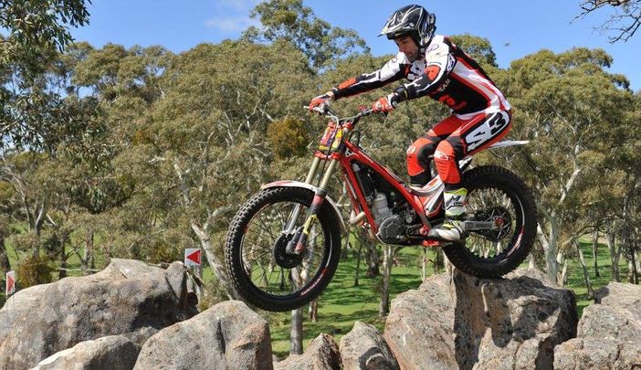 Trial: A Fenis il primo 'Trofeo del Diavolo' Trial: A Fenis il primo 'Trofeo del Diavolo'