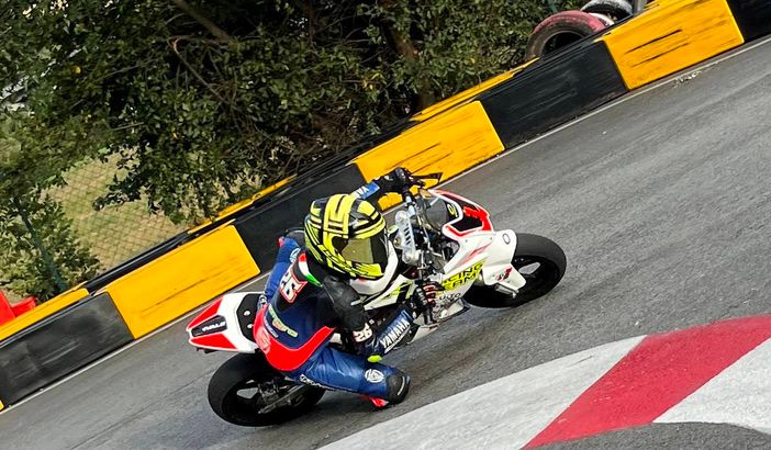 DAVID IN ALLENAMENTO A PONTEY