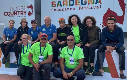 Equitazione: Le sorelle Pisano in evidenza ad Oristano Equitazione: Le sorelle Pisano in evidenza ad Oristano