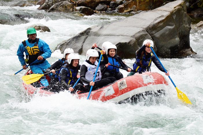 Raftig: Agli italiani alloro per otem A.S.D di Pré-Saint-Didier e Jordi Sarteur del Rafting Aventure di Villeneuve