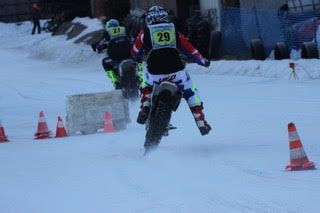 Motociclismo: Ice Trophy; A Pragelato dominano Marco Belli e Alain Dayné