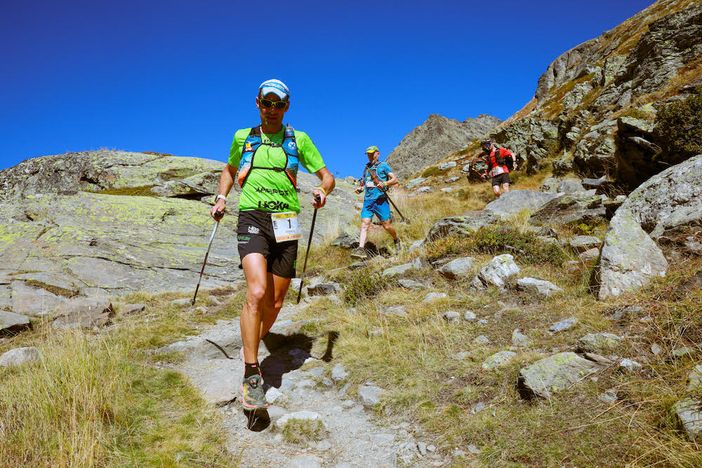 Franco Collé, Jonas Russi, Damian Hall