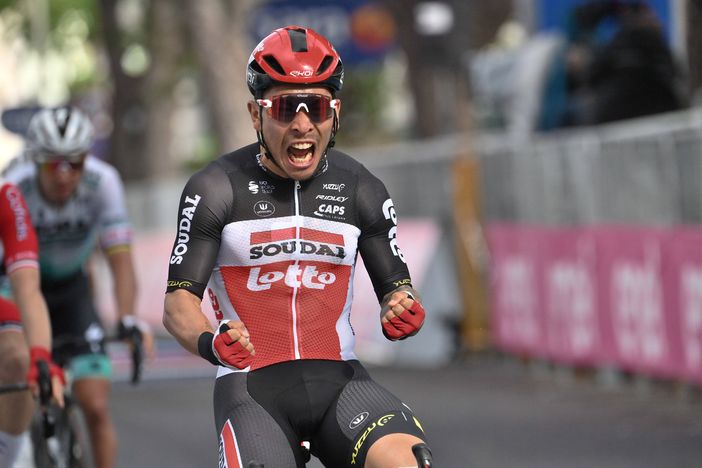GIRO D'ITALIA: CALEB EWAN VINCE LA TAPPA 5 DEL GIRO D’ITALIA  ALESSANDRO DE MARCHI CONSERVA LA MAGLIA ROSA