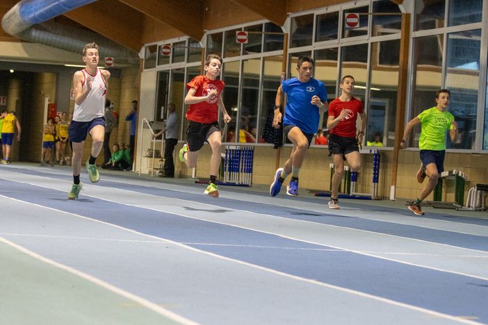 Atletica: Primo Meeting Indoor Giovanile Fidal VDA