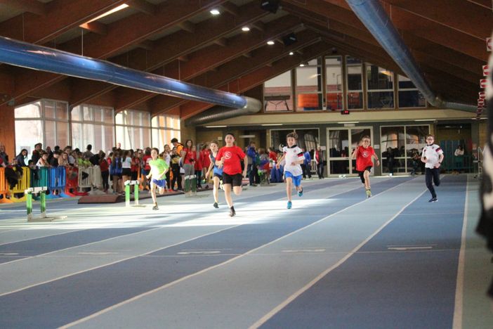 Atletica: Assegnati dieci titoli valdostani indor Ragazzi Atletica: Assegnati dieci titoli valdostani indor Ragazzi