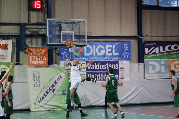 Basket: U18, l'Eteila passeggia sul Rivarolo
