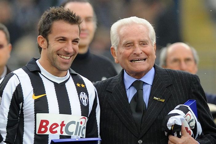 Giampiero Boniperti con Del Piero con Alessandro Del Piero Giampiero Boniperti con Del Piero con Alessandro Del Piero
