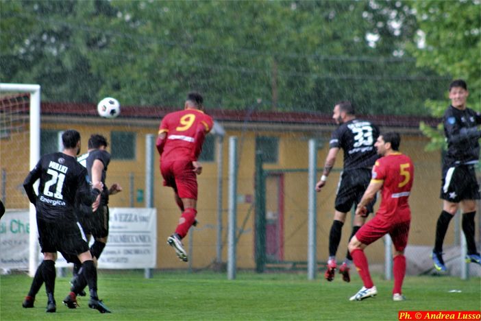 Azione di gioco (foto andrea Lusso uff. Stampa Bra)