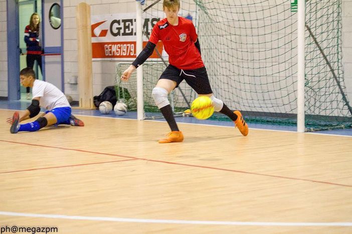 Riprendono in Valle calcio a 5 e sport di contatto