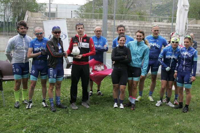 La premiazione della Cicli Benato e nella gallery squadre e momenti della manifestazione (cliccare sulla foto per avviare la gallery)