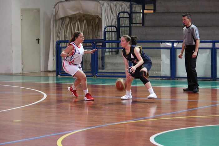 Basket f: U18, il Venaria la fa da padrone sul campo dell'Eteila