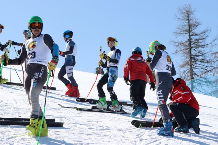 Gruppo di aspiranti maestri (foto acmediapress)