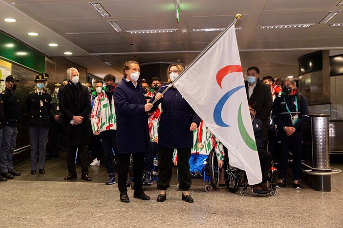 La bandiera paralimpica  arriva in Italia