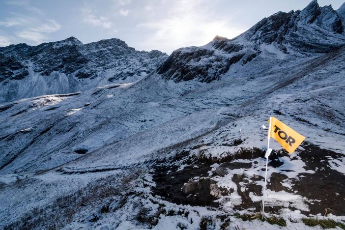 Un suggestivo scorcio del tracciato del Tor (immagine di Giacomo Buzio dal profilo Fb del Tor des Géants)